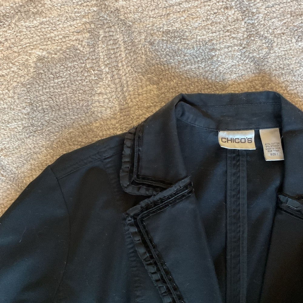 Chicos Jacket - Picture 2 of 2